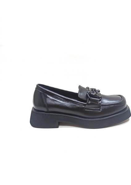 Siyah Deri Kadın Loafer Ayakkabı
