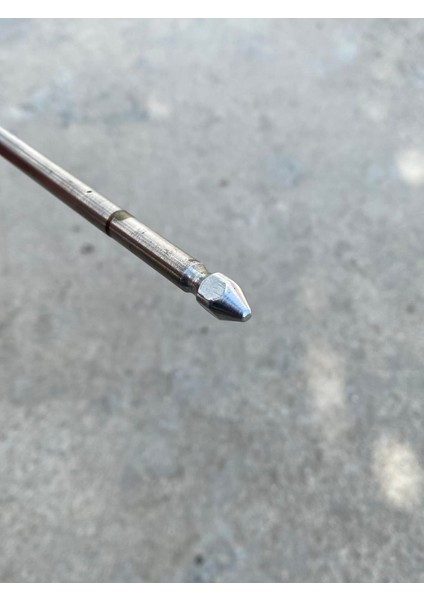 Sivri Başlı Galvanizli Demir Çubuk 1745MM