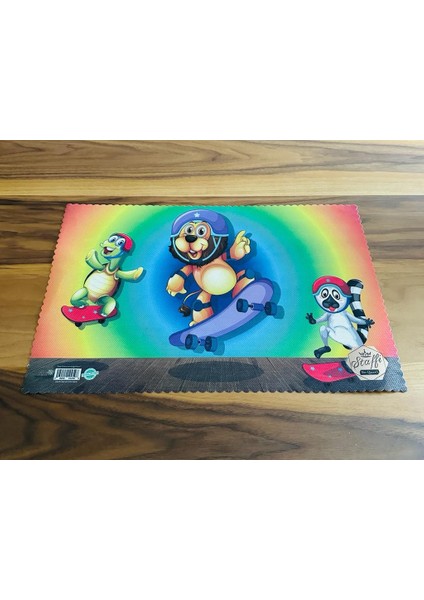Panda ve Aslan Figürlü 4 Adet Yıkanabilir Karışık Desen Okul Masa Beslenme Örtüsü Bezi