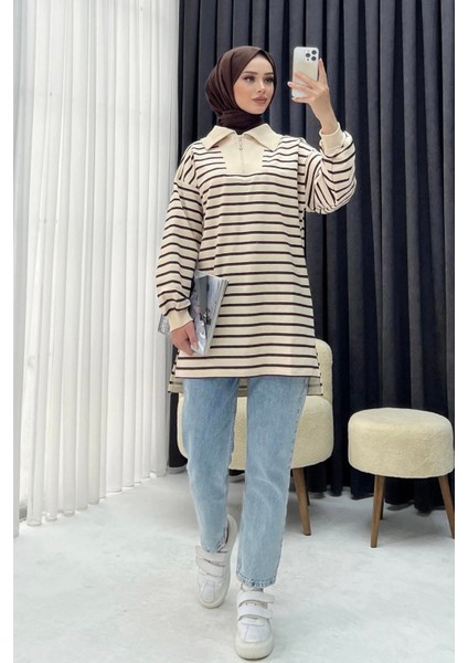 Dik Yaka Fermuarlı Çizgili Sweatshirt