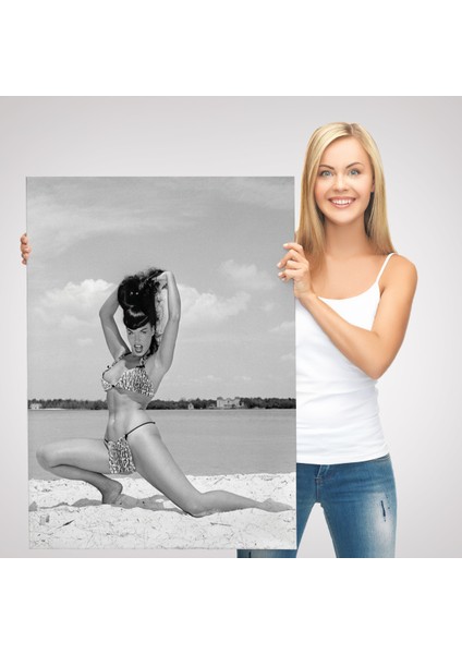 Leopar Bikinili Bettie Page Duvar TABLOSU-6053 modelleri