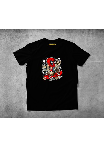 Deadpool Skater Pamuklu Penye T-Shirt