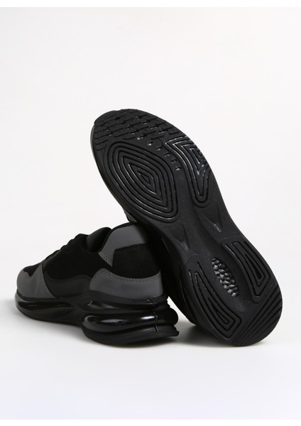 Siyah Erkek Bot Gudaıtıs fırsatları