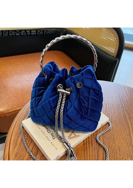 Siyah Lüks Kapitone Kadife Çanta Kadın Moda Kadife Omuz Çantası Metal Püskül Zincir Crossbody Çanta Kafes Kristal Kova Kılıfı (Yurt Dışından) fiyatları