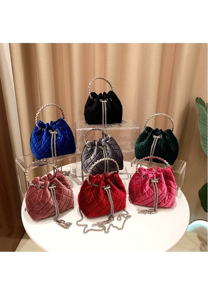 Siyah Lüks Kapitone Kadife Çanta Kadın Moda Kadife Omuz Çantası Metal Püskül Zincir Crossbody Çanta Kafes Kristal Kova Kılıfı (Yurt Dışından) fırsatları