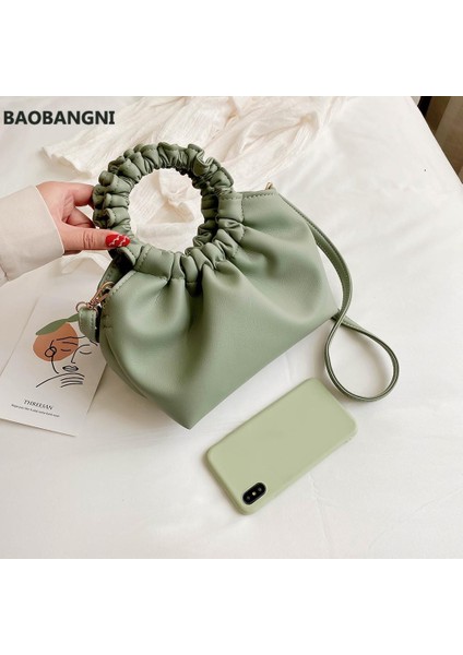 Bej Pu Deri Bez Çantalar Kadınlar Için Düz Renk Bulut Çanta Kadın Crossbody Pileli Küçük Çantalar ve Çantalar Seyahat Çantası (Yurt Dışından) fiyatları