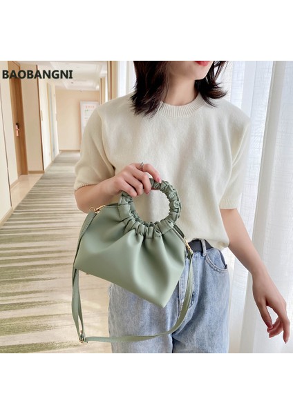 Bej Pu Deri Bez Çantalar Kadınlar Için Düz Renk Bulut Çanta Kadın Crossbody Pileli Küçük Çantalar ve Çantalar Seyahat Çantası (Yurt Dışından) modelleri