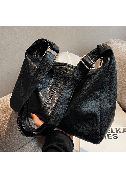 Siyah Moda Kadın Omuz Çantası Katı Pu Deri Crossbody Çanta Yüksek Kapasiteli Yumuşak Deri Messenger Çanta Kadın Çanta Çanta (Yurt Dışından) fırsatları