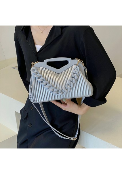 Pembe Omuz Çantası Üst Marka Üçgen Tote Çanta Tasarımcısı Kadınlar Için Pileli Omuz Çantası Debriyaj Çantalar Crossbody Çanta Yüksek Kaliteli Satchels Hobo Çantalar (Yurt Dışından)