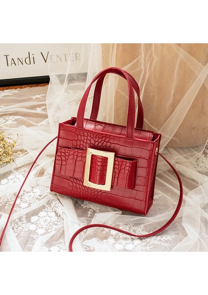 Kırmızı 1 Mini Küçük Kare Çanta 2022 Moda Kadın Messenger Telefon Cüzdan Zarf Seyahat Çanta Kadınlar Için Crossbody Çanta Basit Deri (Yurt Dışından) modelleri