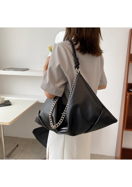 Siyah Kadın Hobos Omuz Çantaları Büyük Kapasiteli Zincir Tasarım Bayan Çanta Yumuşak Pu Deri Kadın Crossbody Çanta Rahat Büyük Tote Kahverengi (Yurt Dışından)