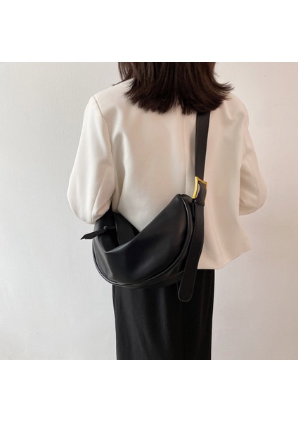 Siyah Kadın Omuzdan Askili Çanta Retro Pu Deri Bayan Postacı Çantası Büyük Kapasiteli Vintage Çanta Basit Yumuşak Ayarlanabilir Crossbody Çanta (Yurt Dışından) modelleri