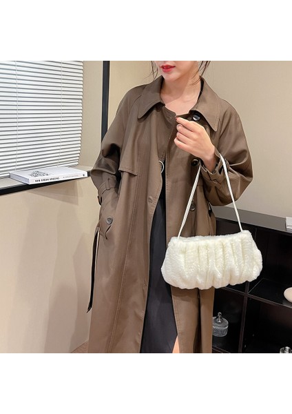 Siyah Küçük Tote Çanta Kadın Peluş Çanta Lüks Tasarımcı Bulut Şekli Debriyaj Çanta Kadın Omuz Çantası Yumuşak Taklit Kürk Alışveriş Çantaları Çanta (Yurt Dışından) indirimleri
