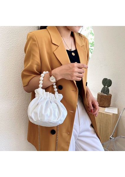 Siyah Moda Bulut Çanta Kadın Boncuklu Çanta Küçük Kadın Zincir Crossbody Çanta Ipek Tote El Çantası Şık Bayan Çanta Cep Telefonu Çantaları (Yurt Dışından) fiyatları