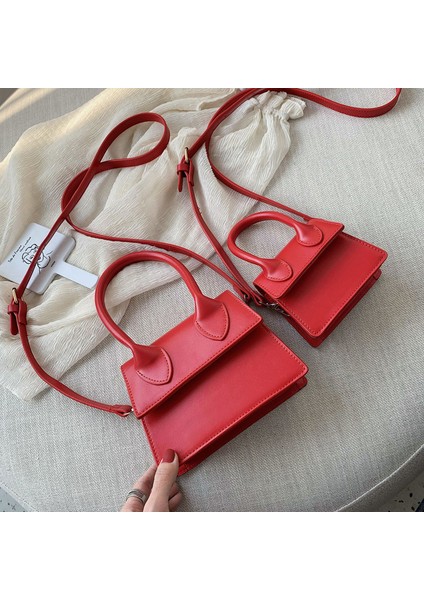 Sarı 2019 Mini Moda 2 Boyutlu Kız Messenger Çanta Lüks Tasarımcı Sevimli Bayanlar Crossbody Çanta Kadın Peri Taşınabilir Omuz Çantaları (Yurt Dışından) modelleri