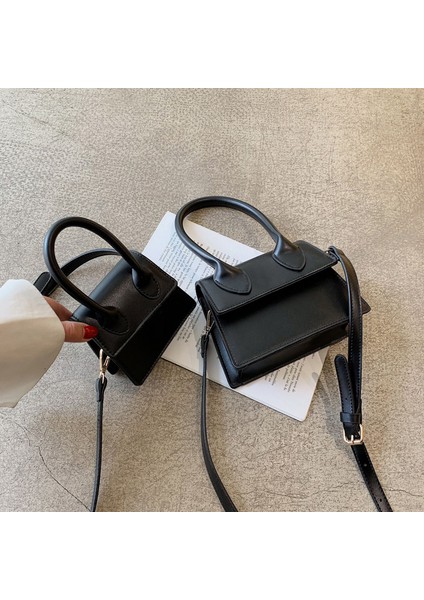 Sarı 2019 Mini Moda 2 Boyutlu Kız Messenger Çanta Lüks Tasarımcı Sevimli Bayanlar Crossbody Çanta Kadın Peri Taşınabilir Omuz Çantaları (Yurt Dışından) fırsatları