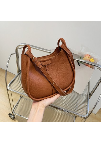 Kadınlar Için Mavi Yeni Kahverengi Yumuşak Deri Omuz Çantaları Moda Hobo Çanta Küçük Moda Crossbody Çanta Kızlar Ana Kesesi Tasarımcı Çanta (Yurt Dışından) fiyatları