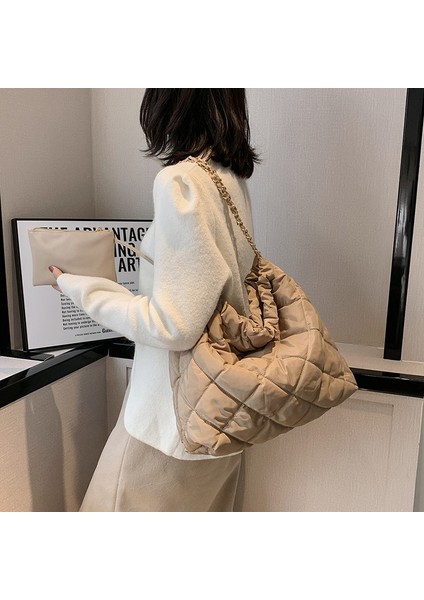 Beyaz Kafes Örgülü Zincir Kare Naylon Yastıklı Hobo Çanta Kadınlar Için 2 Adet Set Kış Şık Kapitone Omuz Çantası Büyük Alışveriş Çantaları (Yurt Dışından) modelleri