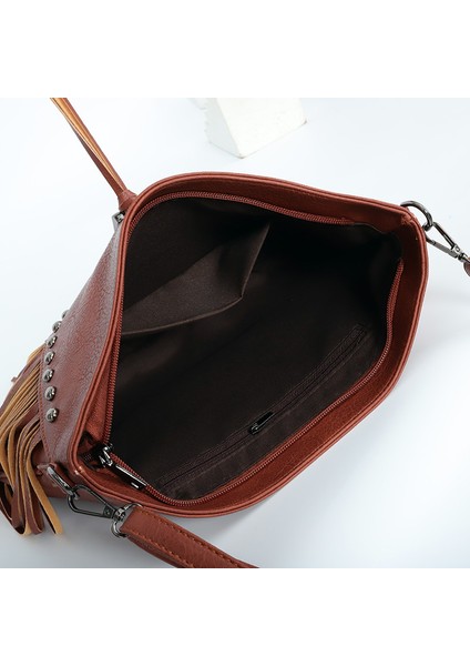 Siyah Celela Trendy Püskül Tasarımcı Omuz Çantaları Perçin Lüks Kadınlar Için Messenger Çanta Pu Deri Crossbody Çanta Çanta Hobo (Yurt Dışından)