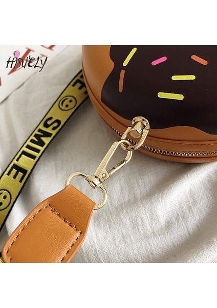 Pembe (S) Karikatür Donut Şekli Omuz Çantası Sevimli Deri Crossbody Çanta Kızlar Güzel Yuvarlak Çanta Uzun Askılı Messenger Çanta Küçük Harajuku Q5 (Yurt Dışından) fırsatları