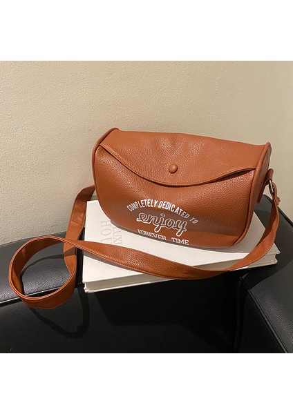 Kahverengi Mektup Baskılı Crossbody Çanta Moda Hamur Torbası Pu Deri Rahat Taşınabilir Hafta Sonu Tatili Için Basit Yumuşak Büyük Kapasiteli (Yurt Dışından)