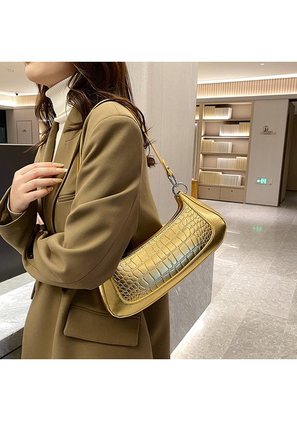 Mor Kırmızı Moda Koltukaltı Sling Çanta Pu Deri Koltukaltı Kadın Omuz Çantası Retro Timsah Desen Kadınlar Için Crossbody Çanta Hobo Çanta (Yurt Dışından) fırsatları