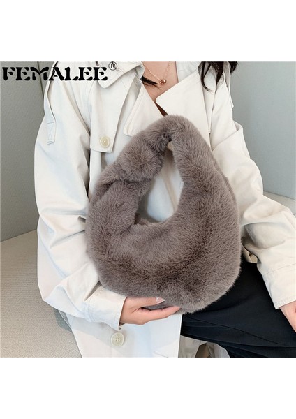 Pembe Moda Kadın Hilal Hobo Çanta Yumuşak Sıcak Taklit Kürk Crossbody Çanta Düğümlü Çanta Peluş Zincir Omuz Çantası Bayan Çanta (Yurt Dışından) fiyatları