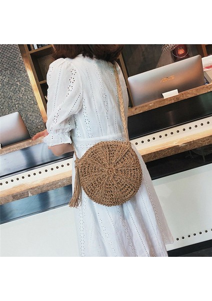 Bej Yeni Yuvarlak Yumuşak Kağıt Halat Omuz Çantası Püskül Yaz Plaj El Yapımı Crossbody Kadınlar Içi Boş Saman Daire Kamış Örgü Çanta (Yurt Dışından) modelleri