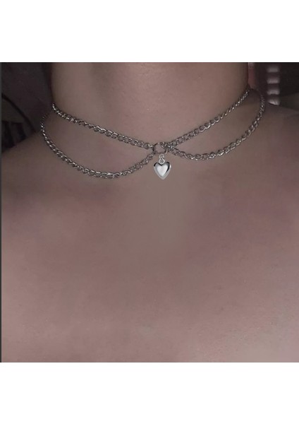 Kalp Sallantılı Zincir Choker Kolye