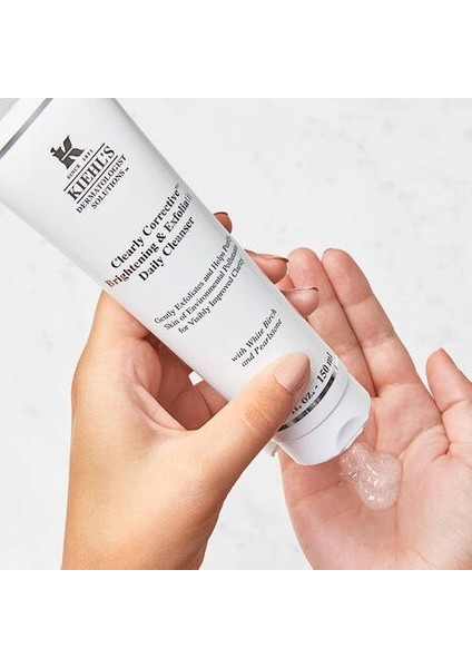 Clearly Corrective Brightening & Exfoliating Daily Cleanser 150 ML