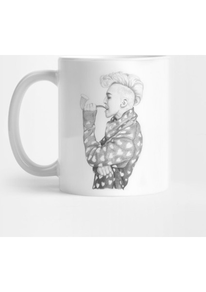 Sketchy Kwon Jiyong Kupa Bardak