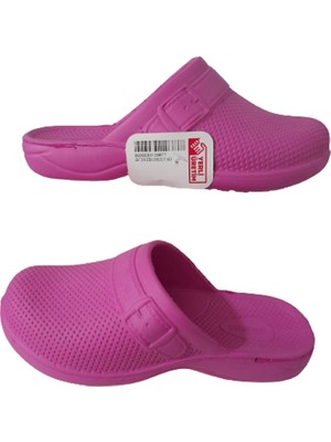 Gezer Kadın Pembe Kapalı Banyo Terliği