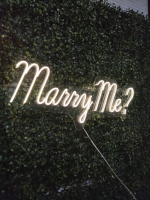 Dekoraven Marry Me Neon LED TABELA(70X30CM)