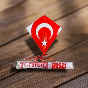 ThreeMB Toys Elmas Kesim Uçurtma - Bayrak