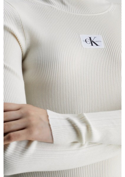 Logolu Slim Fit Balıkçı Yaka Triko Mini Elbise J20J221690YBI Bayan Elbise J20J221690 Ybı fırsatları