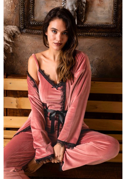 Kışlık Sabahlıklı Kadın Kadife Pijama Takımı- 3 Parça Çeyizlik Kadife Set modelleri