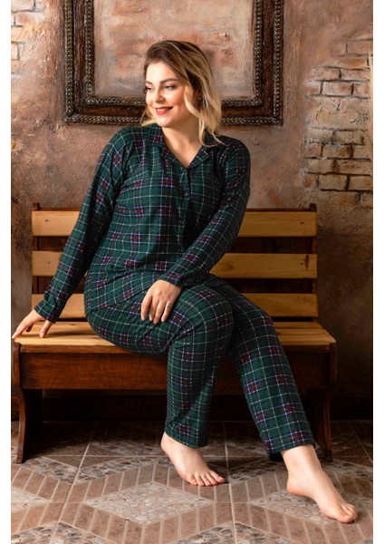 Büyük Beden Kışlık Düğmeli Ekose Desen Yılbaşı Temalı Kadın Süet Pijama Takımı modelleri