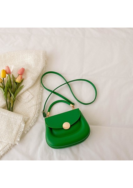 Trendy ve Şık Küçük Taze Kızın Omuz Çapraz Askılı Çanta Küçük Kare Çanta (Yurt Dışından)