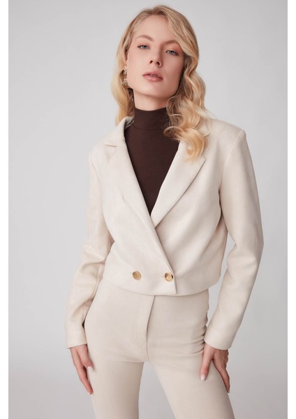 Çift Düğmeli Astarlı Crop Süet Ceket modelleri