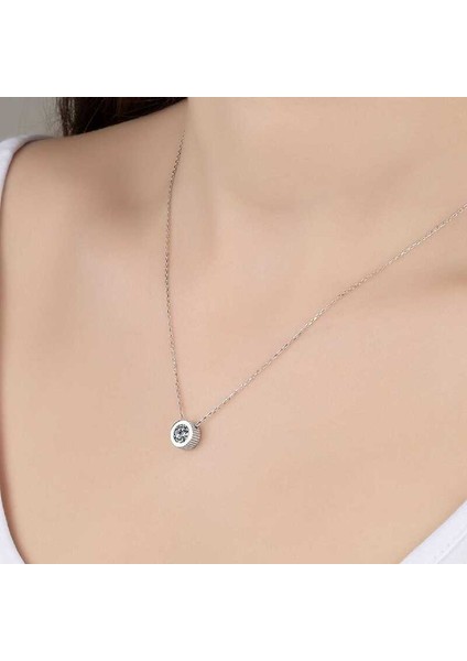 Swarovski Taşlı 925 Ayar Gümüş Tektaş Bayan Kolye fiyatları