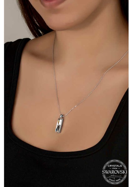 Swarovski Crystal Taşlı Baget 925 Ayar Gümüş Kadın Kolye fiyatları