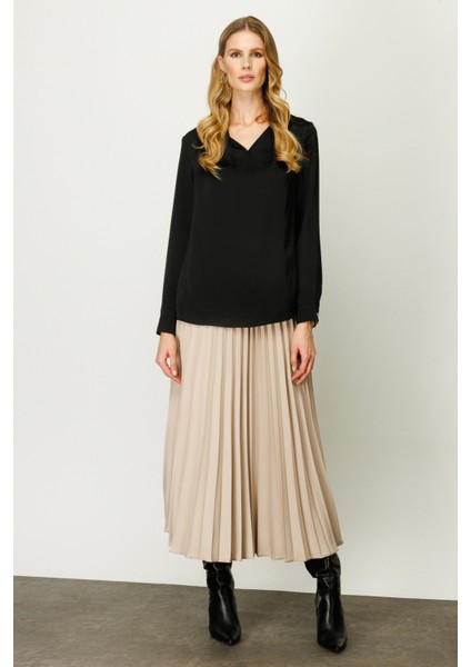 V Yaka Siyah Kadın Bluz 23201021 modelleri