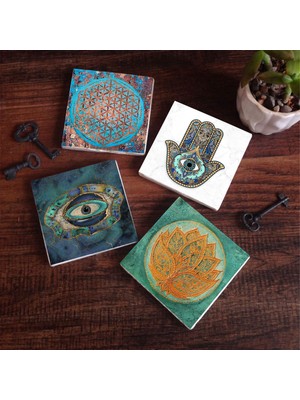 Pinecone Stone Nazar, Yaşam Çiçeği, Lotus Çiçeği, Fatma Ana Eli (Hamsa) Taş Bardak Altlığı – 4’lü Set, 10x10 cm Dekoratif Masaüstü Koruyucu Doğaltaş Altlık |SC211|