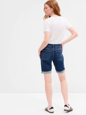 Gap Mid Rise Washwell™ Jean Şort