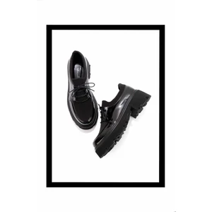 Siyah Kırışık Rugan  Kadın Casual Ayakkabı K01997010308