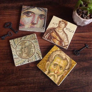 Soteria Mozaiği, Çingene Kızı, Mozaik Serisi Taş Bardak Altlığı Masaüstü Koruyucu Altlık 4 Parça Set 10x10cm Stone Coasters SC121