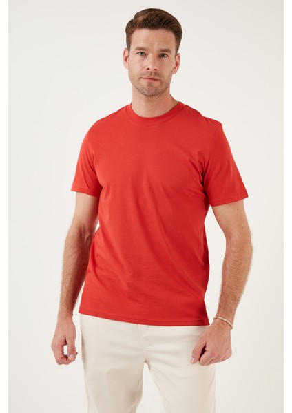 Pamuklu Regular Fit Bisiklet Yaka Basic T Shirt Erkek T Shirt 59020201 fırsatları
