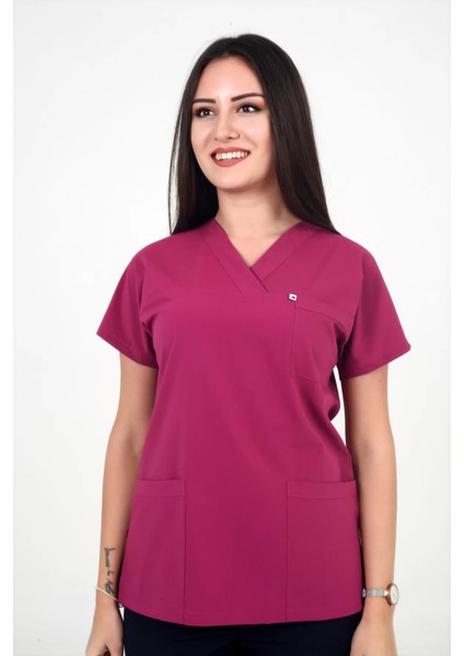 Kadın Likralı Yarasa Kol Fuşya Renk Scrubs Tek Üst