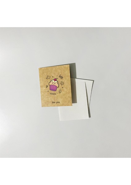 Cupcake Illüstrasyonlu 3 Boyutlu Tebrik / Hediye Kartı fiyatları