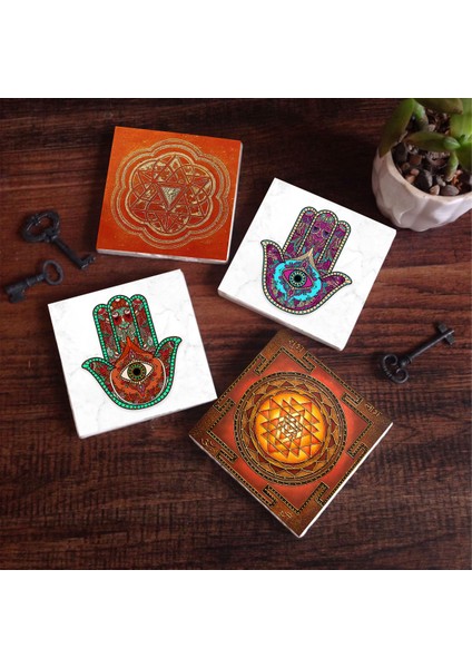Stone Sri Yantra, Fatma Ana Eli (Hamsa) Taş Bardak Altlığı – 4’lü Set, 10x10 cm Dekoratif Masaüstü Koruyucu Doğaltaş Altlık |SC232|